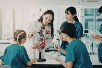 Kuliah Kedokteran di China